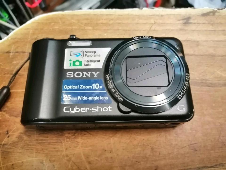 SONY DSC-H55, Digital-Kamera mit Zubehör!!