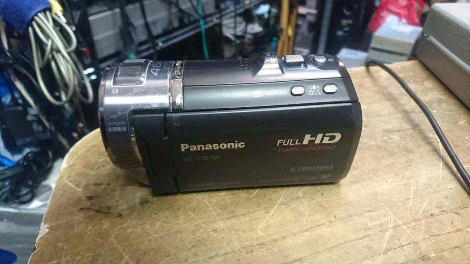 PANASONIC HC-V707M, Digital Videocamera mit Zubehör!!!