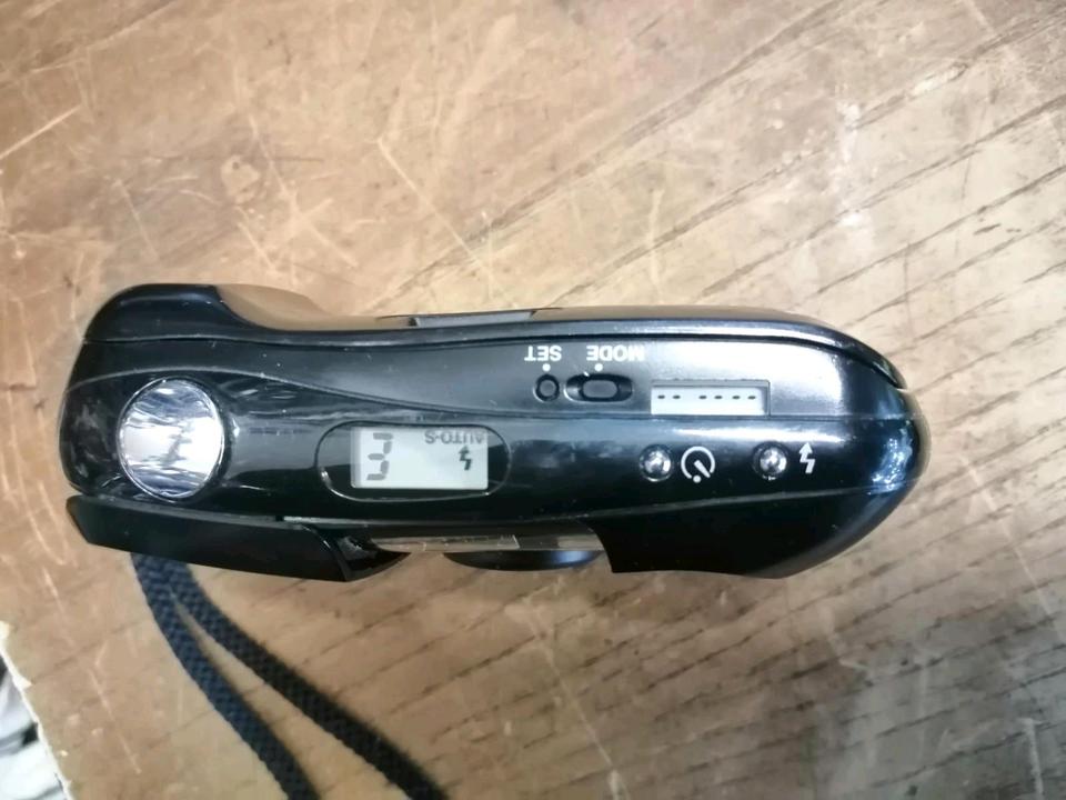 OLYMPUS Mju-1 Analog-Kamera mit 2 Displays, DEFEKT!!