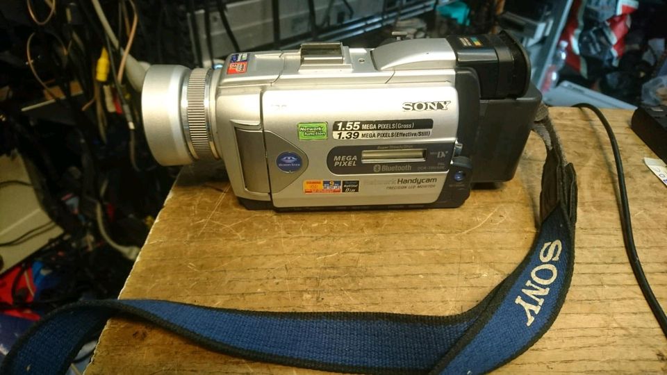 SONY DCR-TRV50E, MiniDV-Videocamera, mit Zubehör!!