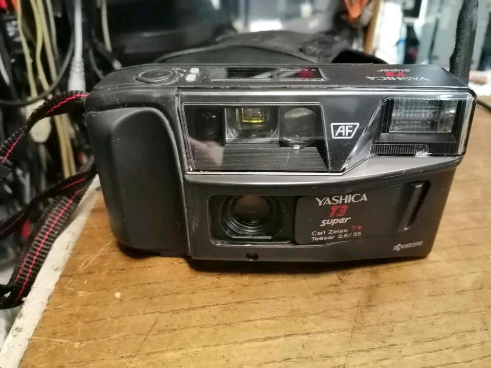 YASHICA T3 super, Analog-Kamera mit 1 Tasche!!!