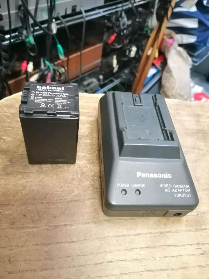 PANASONIC HC-X909, Digital Videocamera mit Zubehör Zubehör!!!