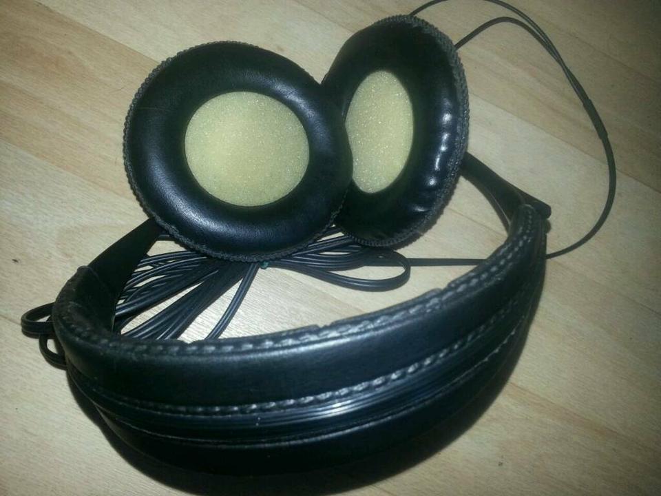 SENNHEISER HD 424; tolle Kopfhörer; guter Zustand!