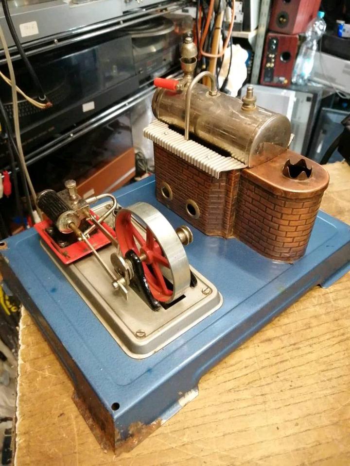 WILESCO D10, Dampfmaschine, NICHT GETESTET!!!