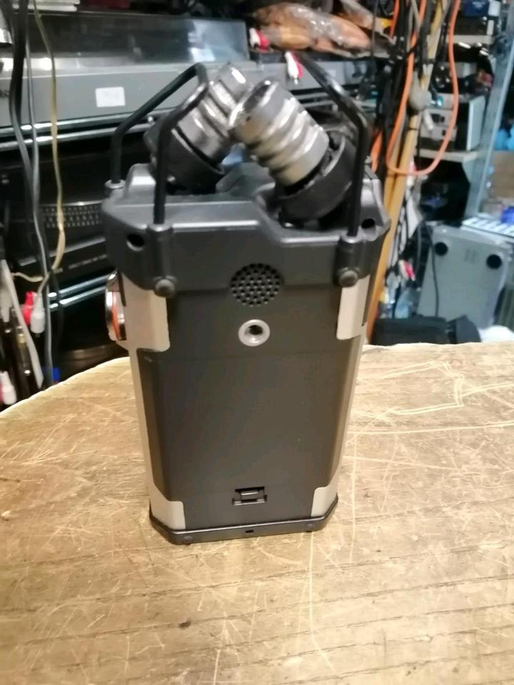 TASCAM DR-44WL, Digitales Aufnahmegerät, OHNE Speicherkarte!!