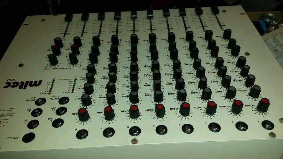 MITEC 802; 8-Kanal-Mixer mit Original-Adapter, toll