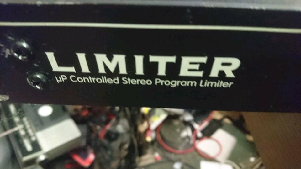 LIMITER SPL 2, Controlled Stereo Program Limiter, DEFEKT!!