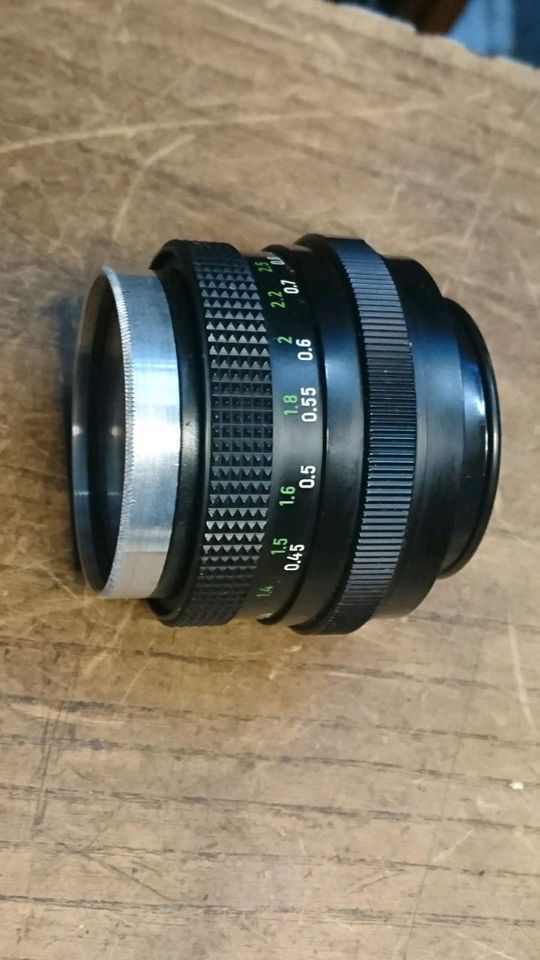 PENTACON auto 1.8/50, Objektiv und einer Linse!