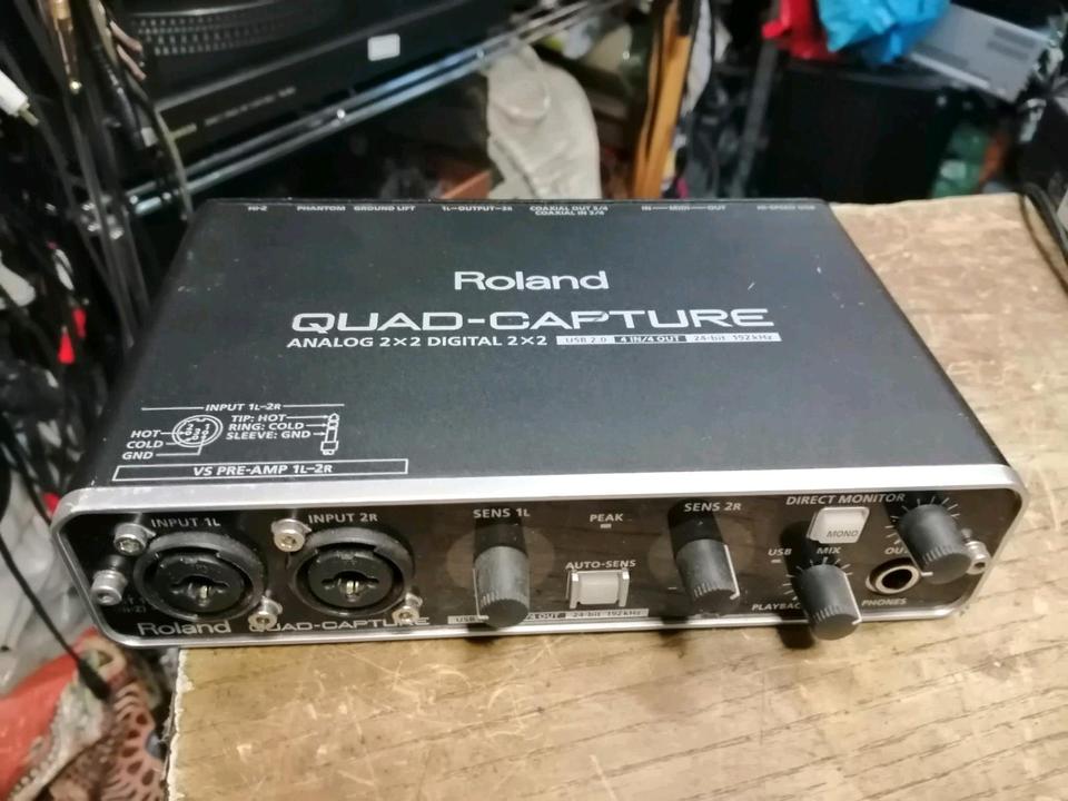 ROLAND Quad-Capture Analog 2x2 Digital 2x2!!!