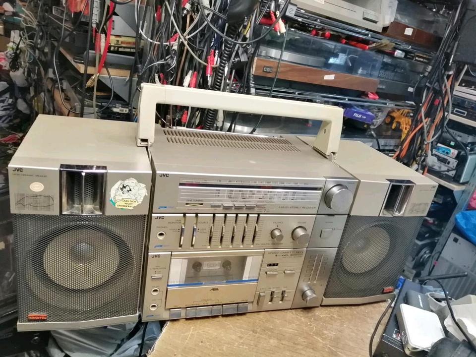 JVC PC-R11L, Radio-Cassetten-Recorder, etwas DEFEKT!!!!