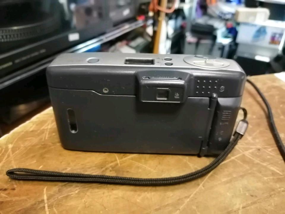 NIKON ZOOM 600 AF, Analog-Kamera, guter Zustand!!!