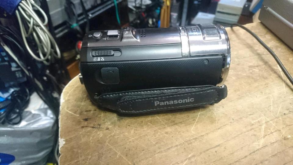 PANASONIC HC-V707M, Digital Videocamera mit Zubehör!!!