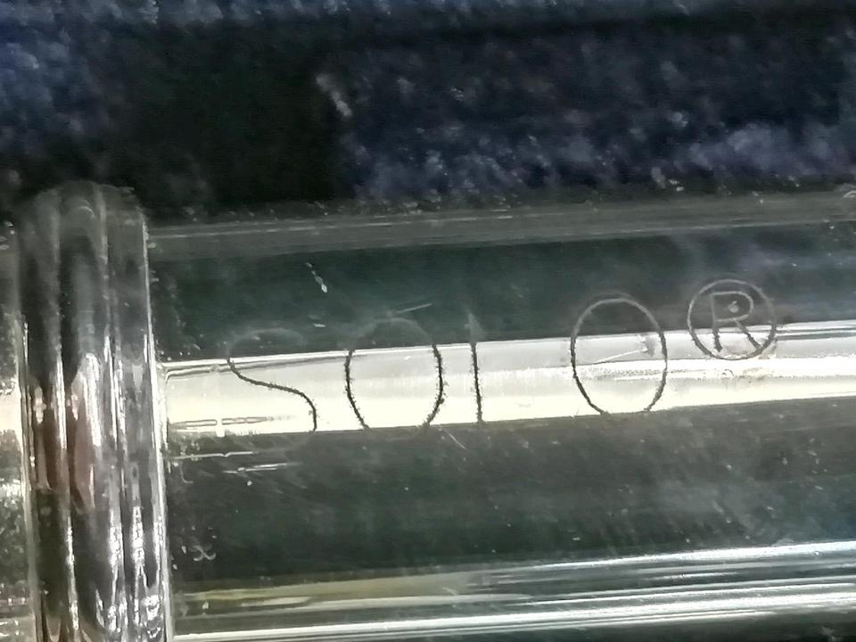 QUERFLÖTE "SOLO", mit Koffer (aber beschädigt)