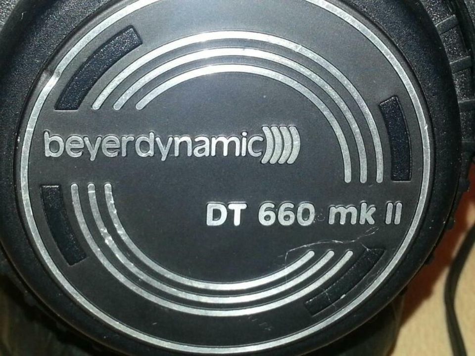 BEYERDYNAMIC DT 660 mk II; Kopfhörer mit Spiralkabel,