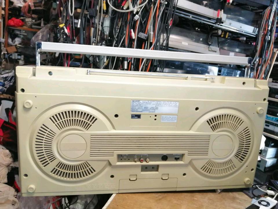 SHARP GF-9000H, Stereo Radio-Cassetten-Recorder/Ghettoblaster!!!