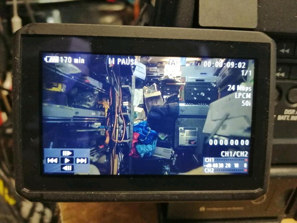 CANON EOS C100, Digital-Kamera mit SIGMA Objektiv, guter Zustand