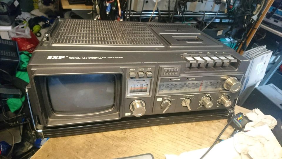 ISP Modell: Kombi 80, Radio/Cassette/TV, guter Zustand!!