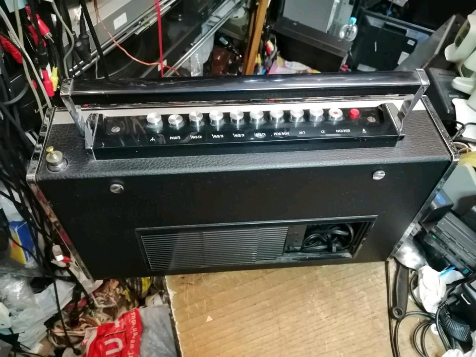 GRUNDIG ocean*boy 210, Radio, etwas DEFEKT!!