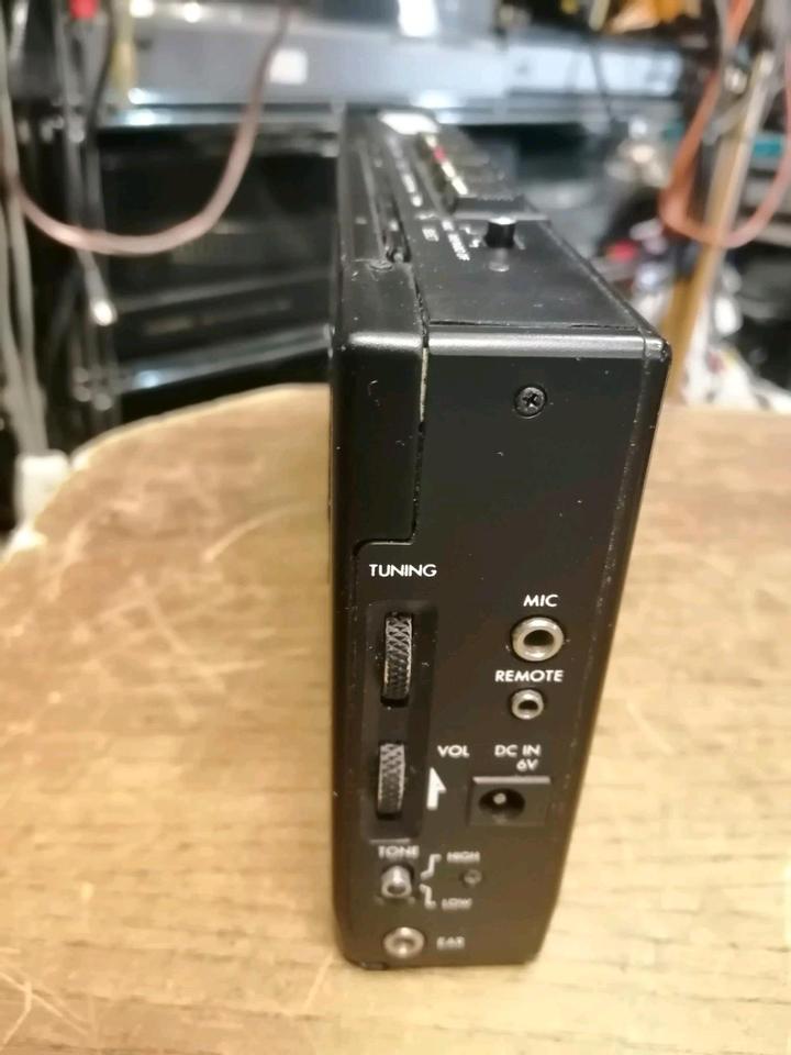 JVC MR-200, Radio-Cassetten-Recorder, etwas DEFEKT!!!