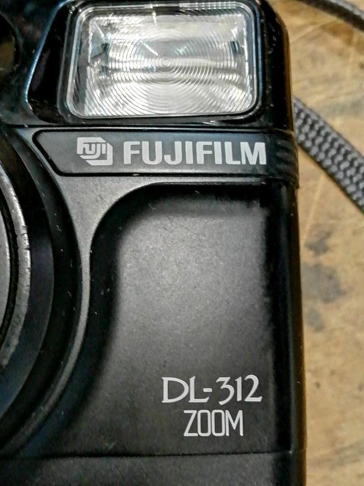 FUJIFILM DL-312 ZOOM, Analog-Kamera, guter Zustand!!