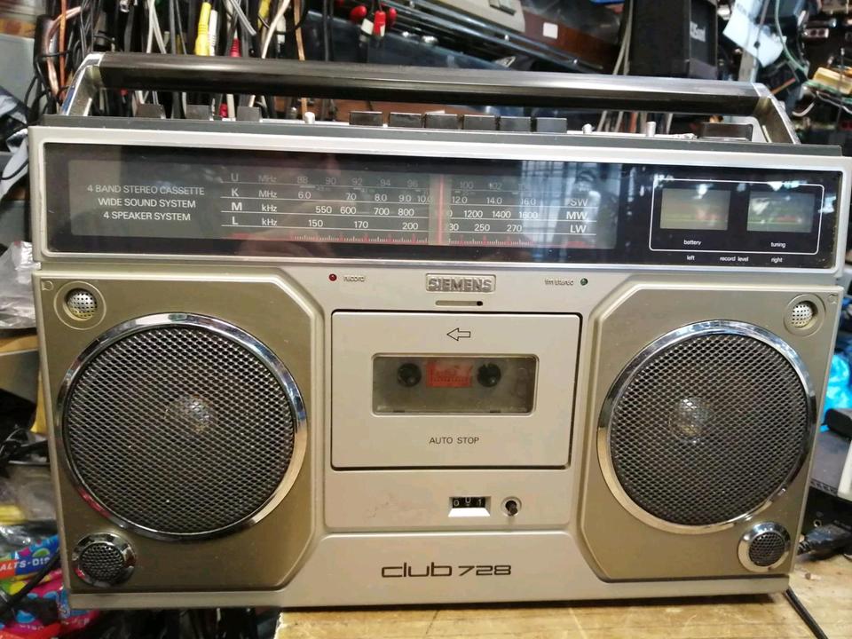 SIEMENS club 728, Radio-Cassetten-Recorder mit Netzkabel!!