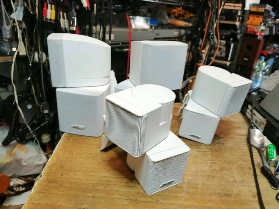 BOSE JEWEL, 2 große und 2 kleine Boxen!!