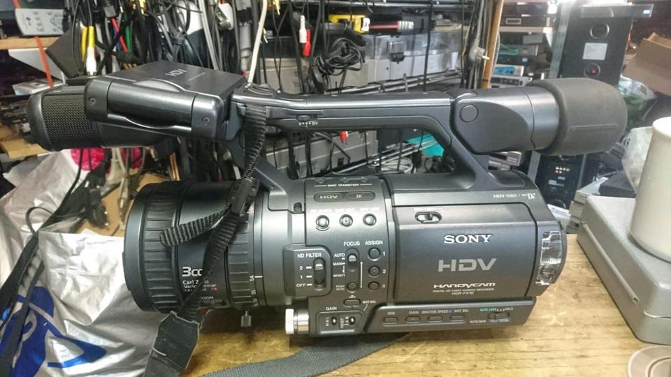 SONY HDR-FX1E, HDV DV-Videocamera mit Zubehör!!