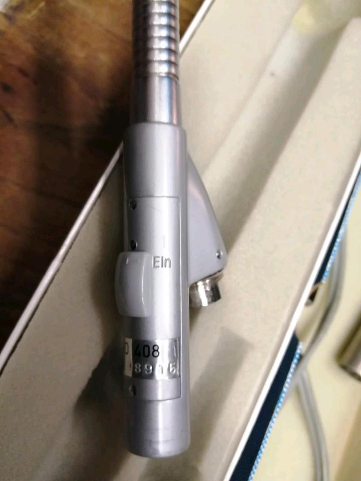 SENNHEISER MD408, dynamisches Mikrofon, Originalkarton und Kabel!