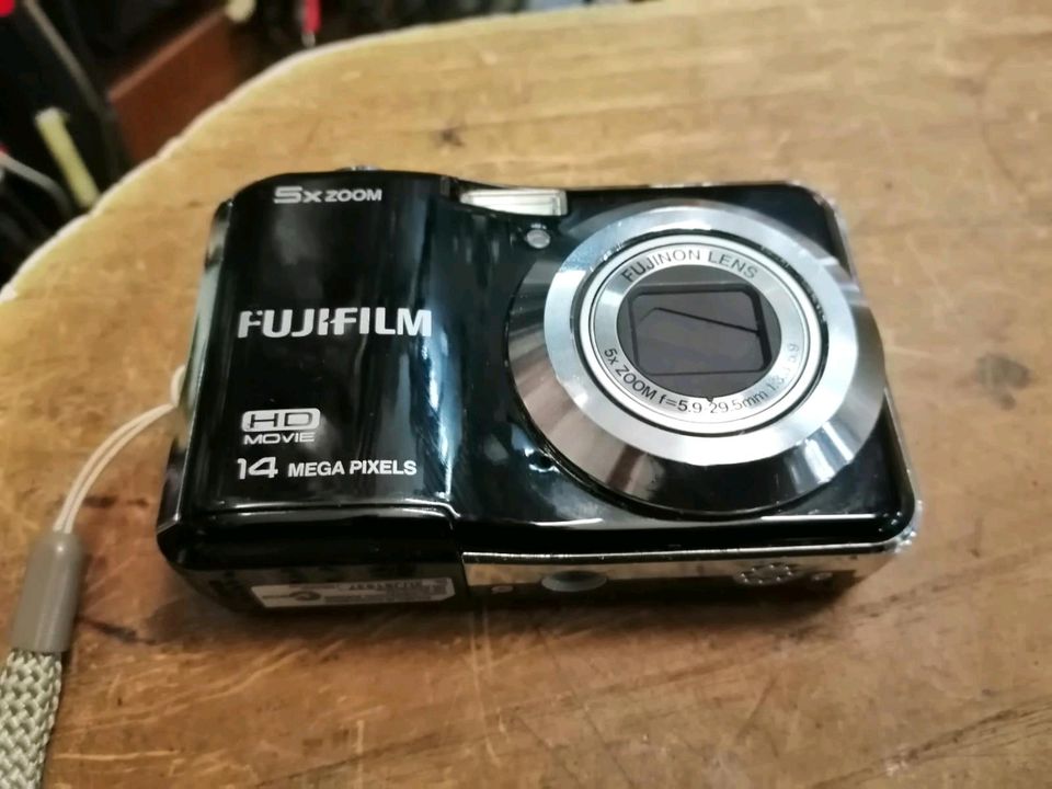 FUJIFILM AX 500, Digital-Kamera, guter Zustand!!