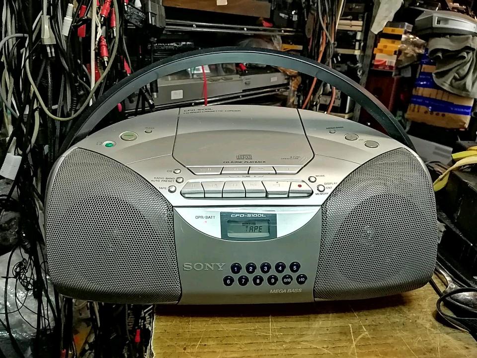 SONY CFD-S100L, CD Radio Cassette-Corder, guter Zustand!!