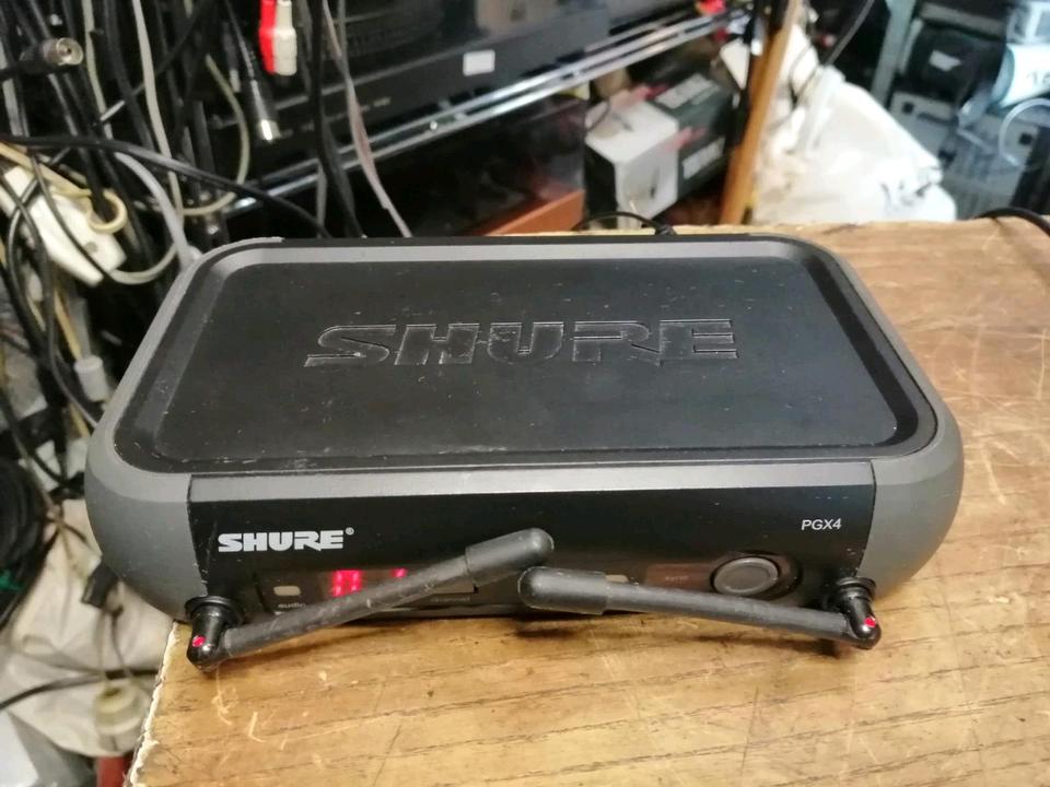 SHURE PGX4 Receiver mit Original-Adapter, OHNE Mikrofon!!!