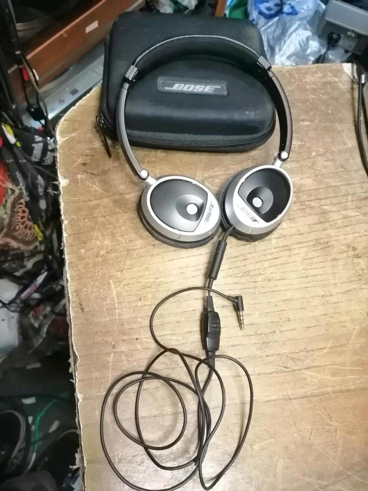 BOSE On-Ear-Kopfhörer, 3,5 mm Klinkestecker!!!