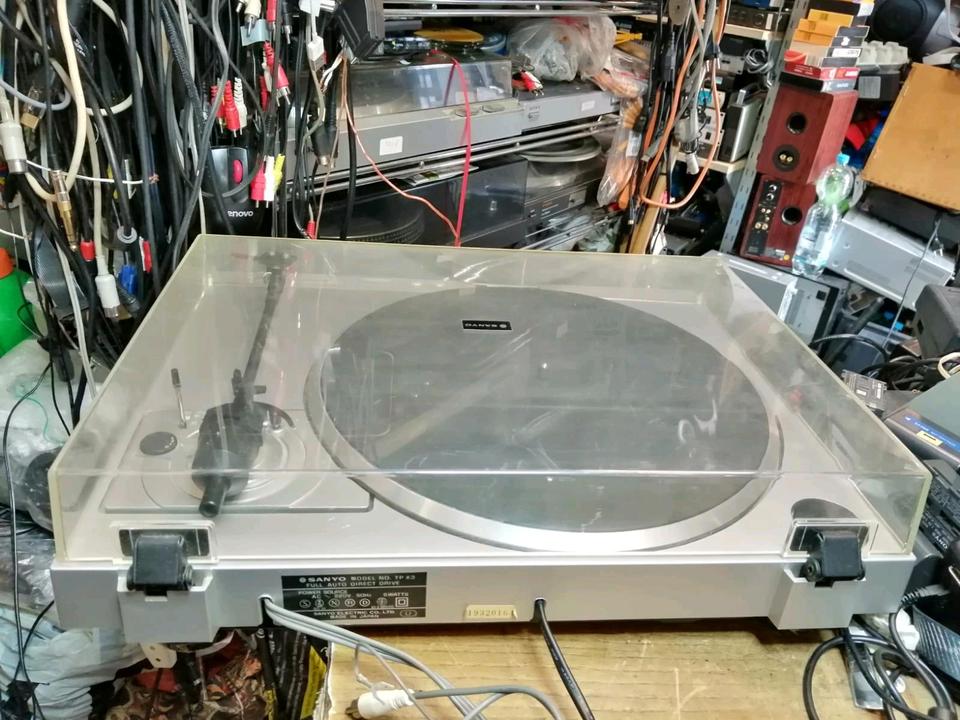SANYO TP X3, Plattenspieler + AUDIO-TECHNICA Nadelsystem!!