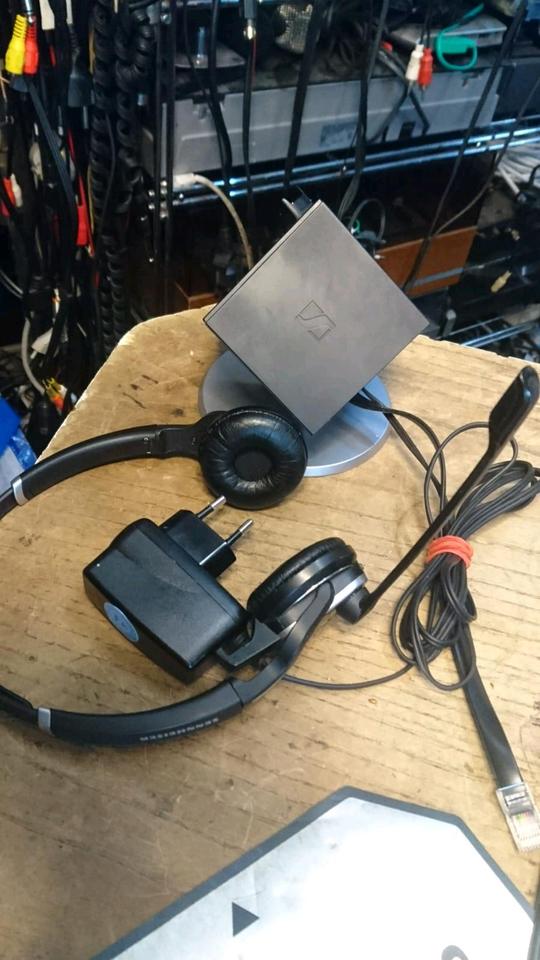 SENNHEISER DW PRO2, wireless Kopfhörer mit Mikrofon und Zubehör!