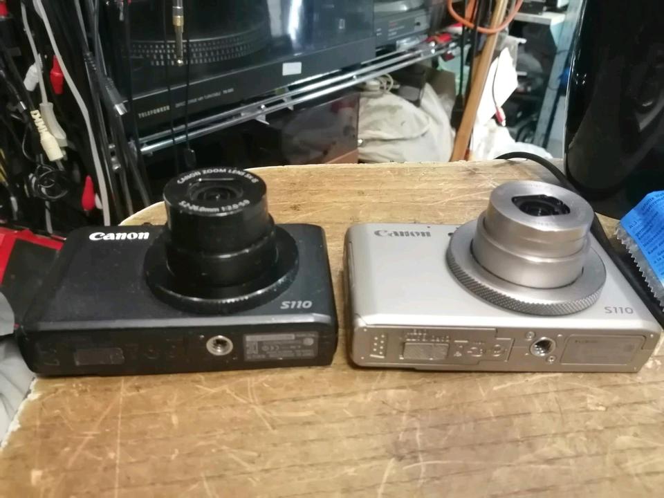 CANON POWERSHOT S110 (2 Stück) 1x silber, 1x schwarz, DEFEKT!!!