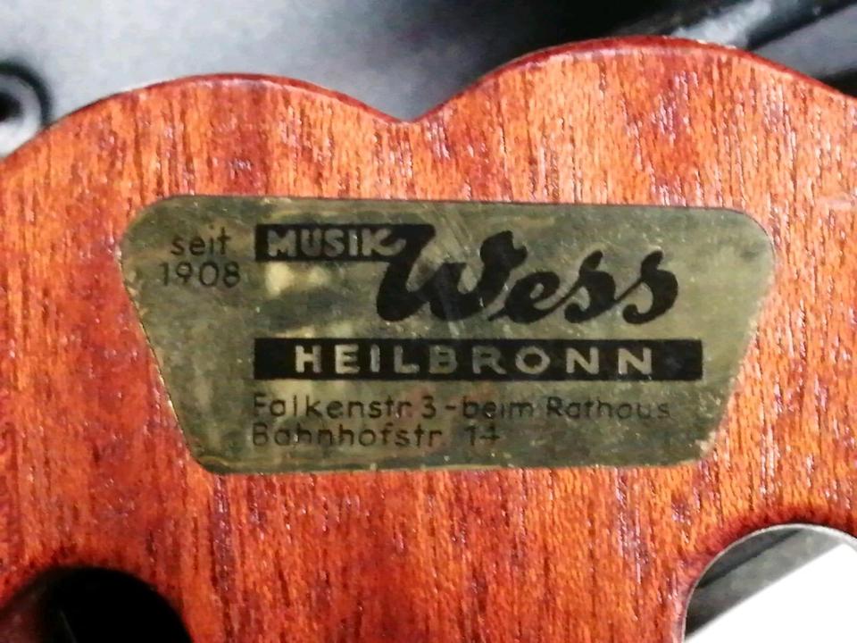 FRAMUS "Built in the heart of the Bavaria! Gitarre!!