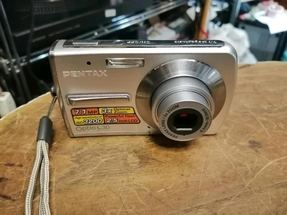 PENTAX Optio L30, Digital-Kamera mit Zubehör, sehr guter Zustand!