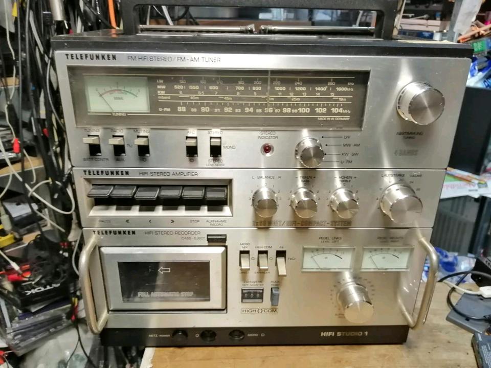 TELEFUNKEN HIFI Studio 1, Radio-Cassetten-Recorder, OHNE Boxen!!