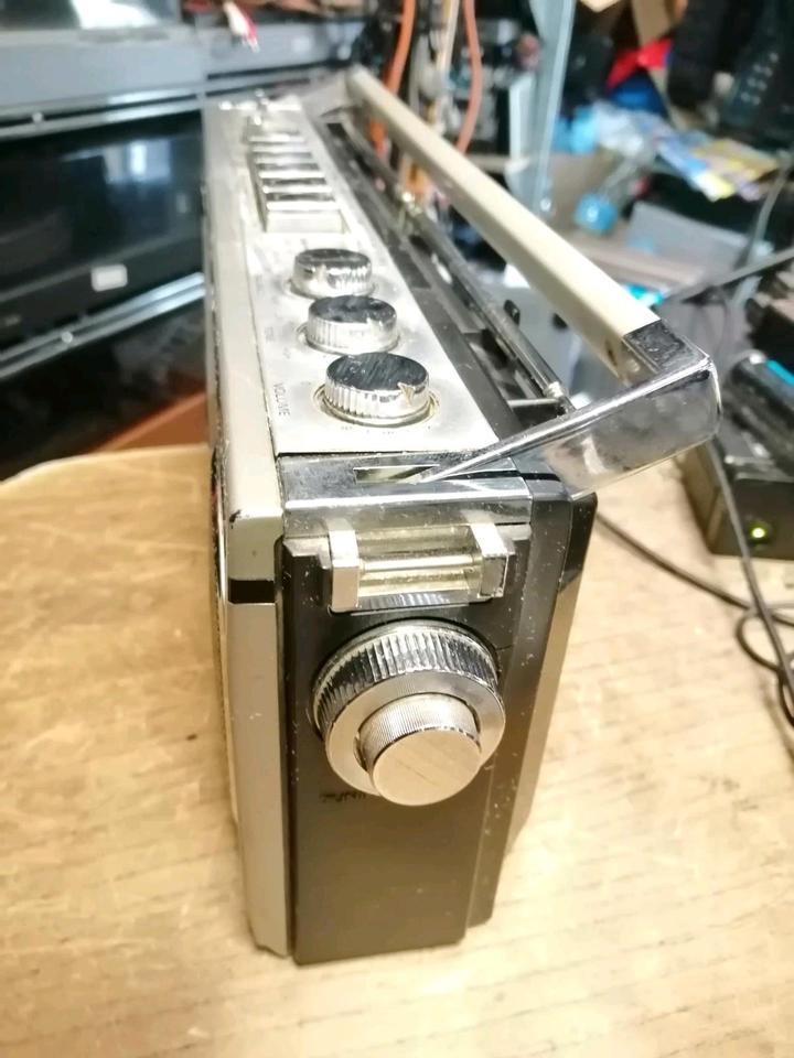 SANYO M7700LE, Radio-Cassetten-Recorder, guter Zustand!!
