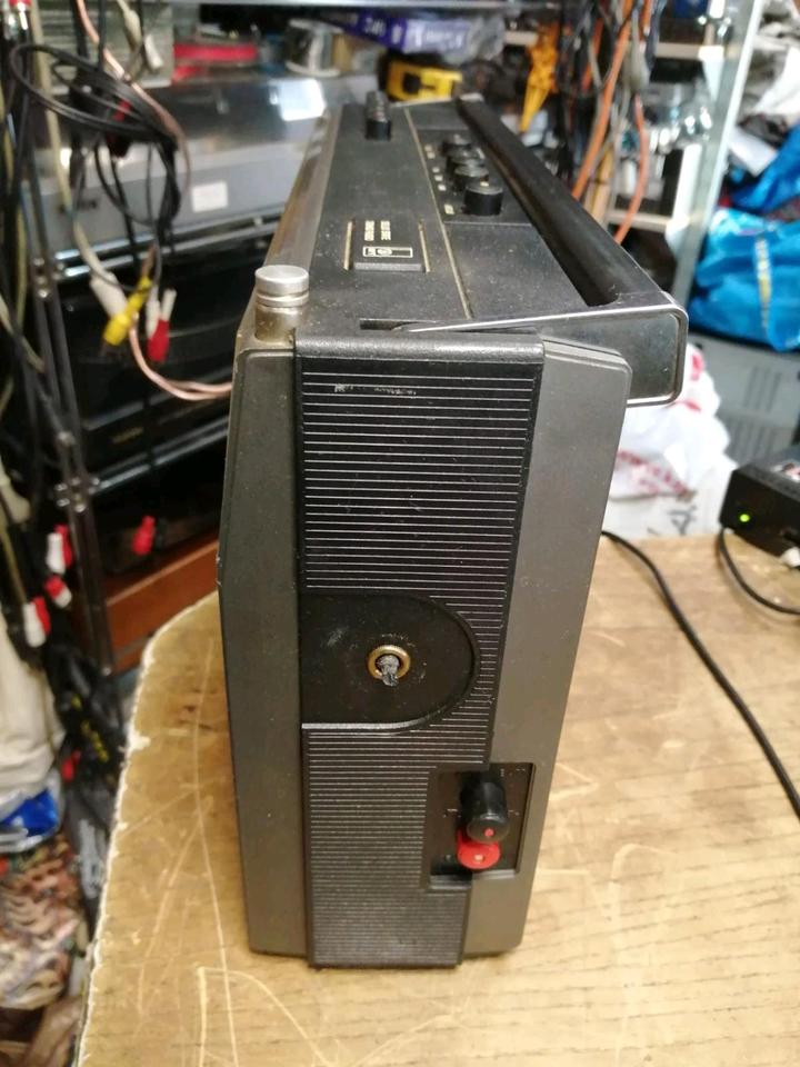 RFT KR660, Radio-Cassetten-Recorder, mit Netzkabel!!!