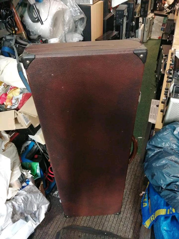 FENDER-KOFFER, guter Zustand! OHNE Schlüssel!!!