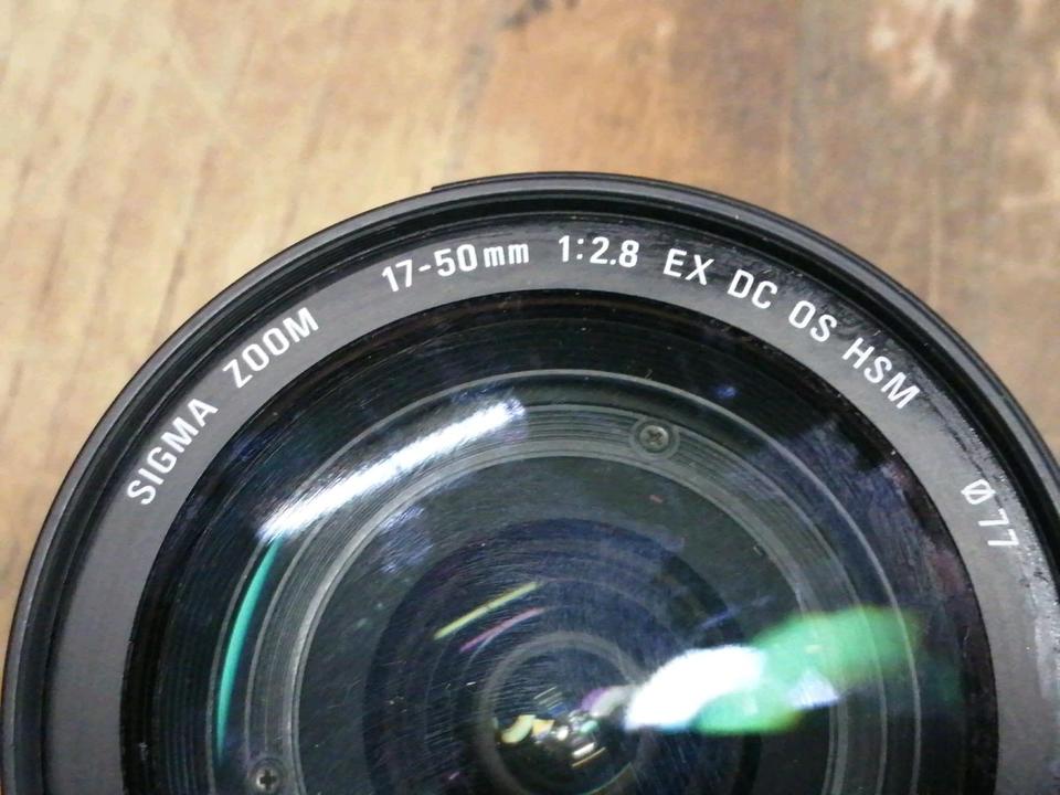CANON EOS C100, Digital-Kamera mit SIGMA Objektiv, guter Zustand