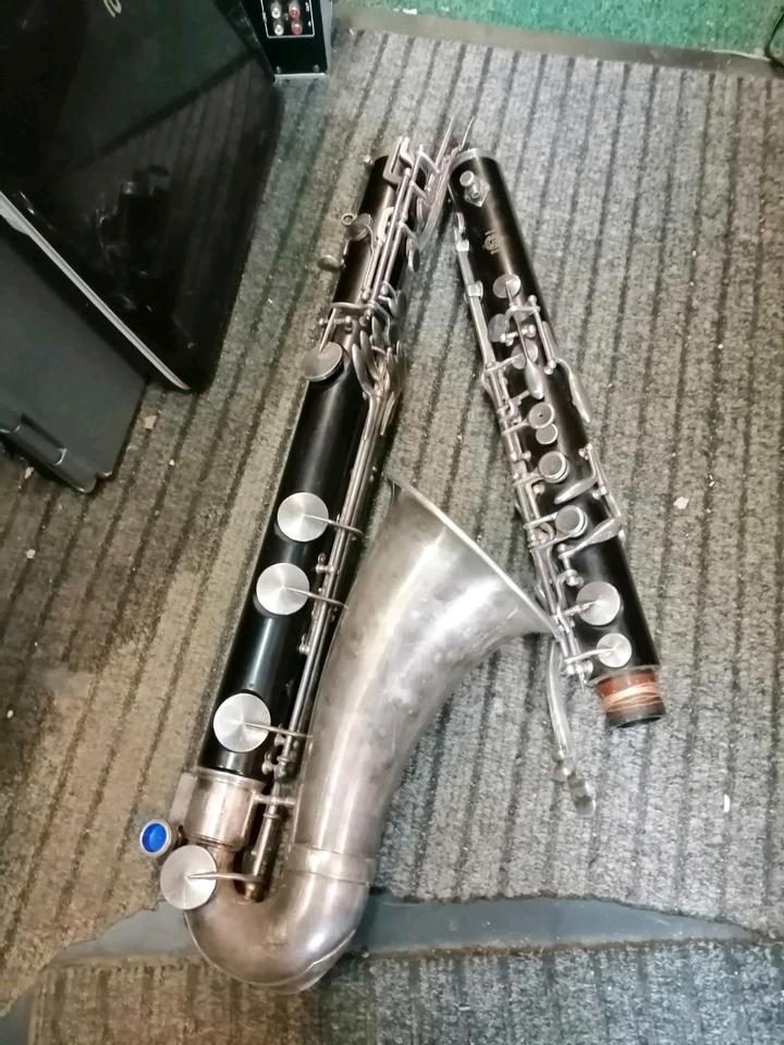 Bass-Klarinette "SELMER" V 5284, alt, französisch!!