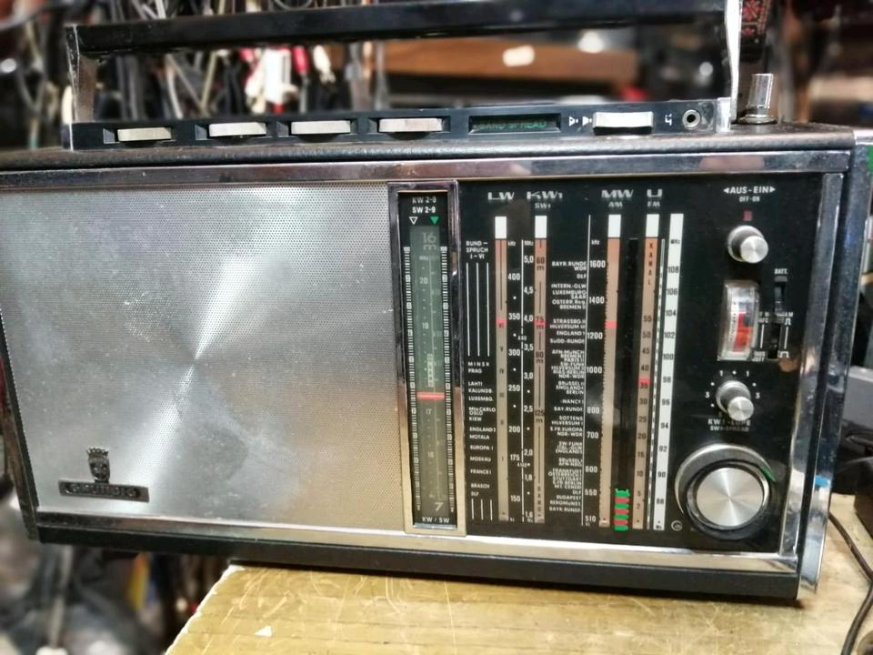 GRUNDIG Satellit Transistor 6001, Radio!!