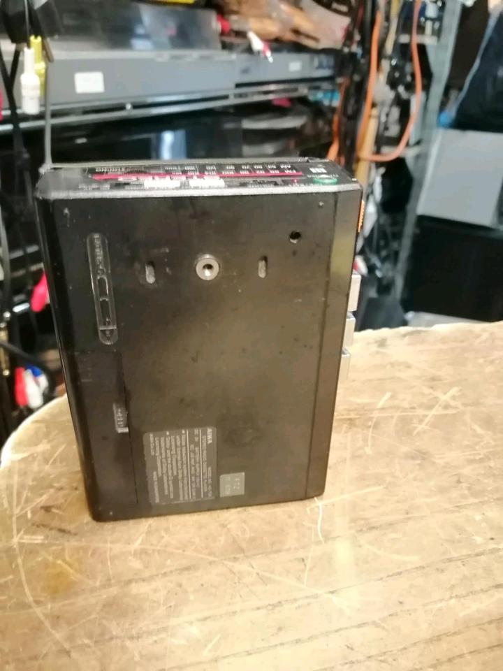 AIWA HS-T06, Walkman mit Radio, DEFEKT!!!