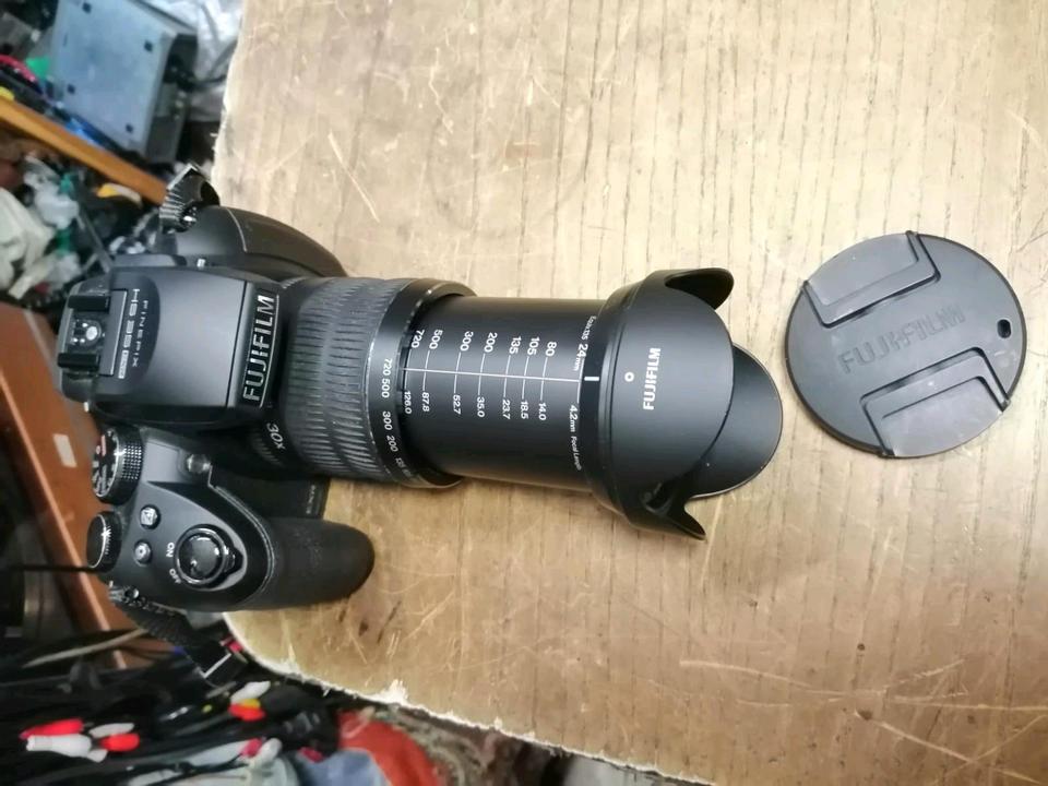 FUJIFILM FINEPIX HS35EXR, Digital-Kamera mit Zubehör!!
