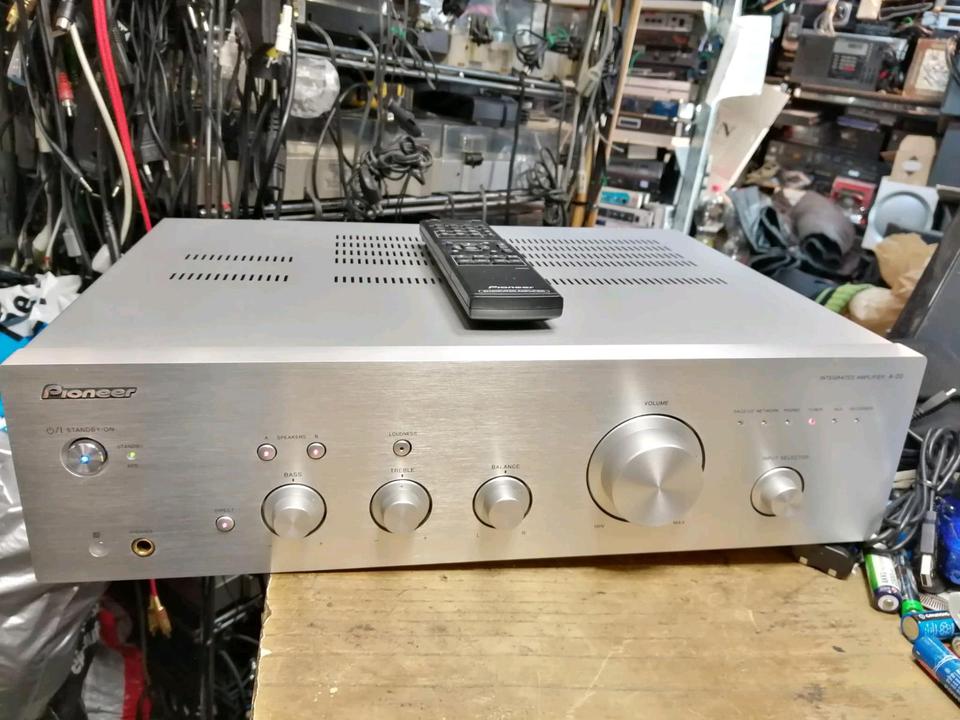 PIONEER A-20-S, Integrated Amplifier mit Original-Fernbedienung!!