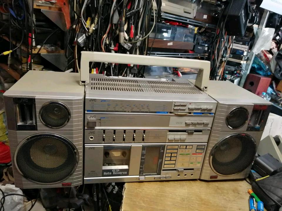JVC PC-R55LD, Radio-Cassetten-Recorder, etwas DEFEKT!!!