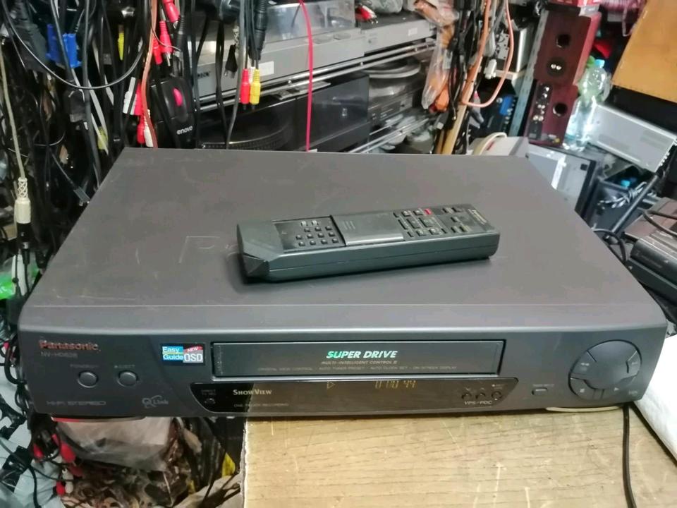 PANASONIC NV-HD628EG, Videorecorder mit Fernbedienung!!