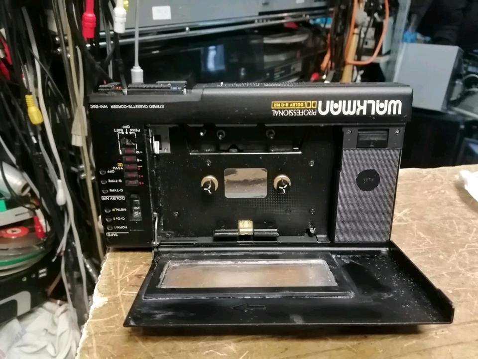 SONY WM-D6C, Walkman, etwas DEFEKT!!!